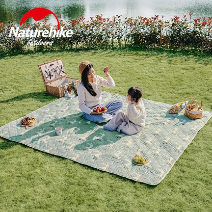 Naturehike Ultrasonic Picnic Mat Waterproof Blanket Camping Mat Beach Mattress Floor Carpet Ground Sheet Portable 4-10 People