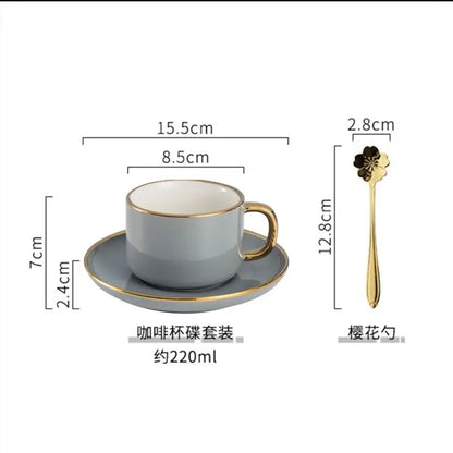 A quilt, A Saucer ,A Spoon y Breakfast Exquisite Ceramic Coffee Cup Set Luxury Net Safflower Tea Cup Stirring Pull Flower Cup